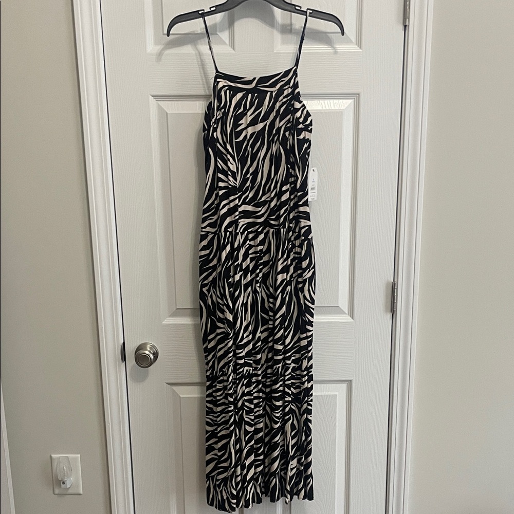 Time and Tru Tiered Dress